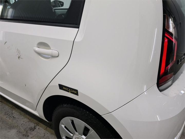 Photo 19 VIN: WVWZZZAAZHD064062 - VOLKSWAGEN UP 