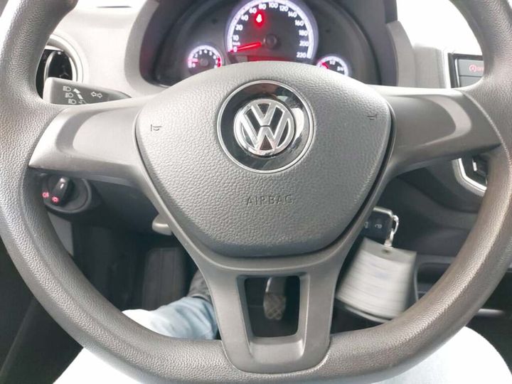 Photo 11 VIN: WVWZZZAAZHD068410 - VOLKSWAGEN UP! 