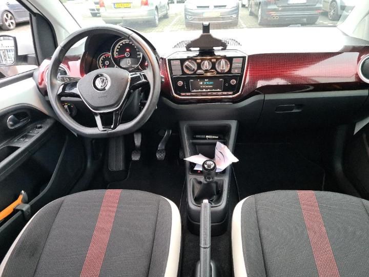 Photo 6 VIN: WVWZZZAAZHD068530 - VOLKSWAGEN UP! 