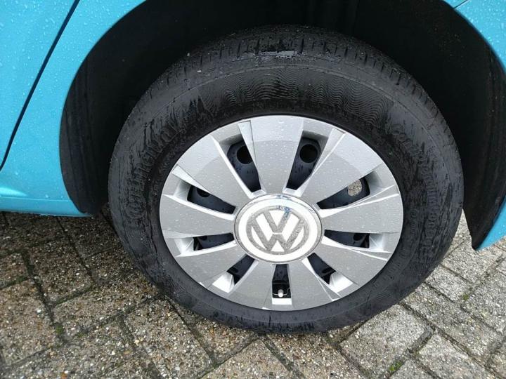 Photo 13 VIN: WVWZZZAAZHD070421 - VOLKSWAGEN UP! 