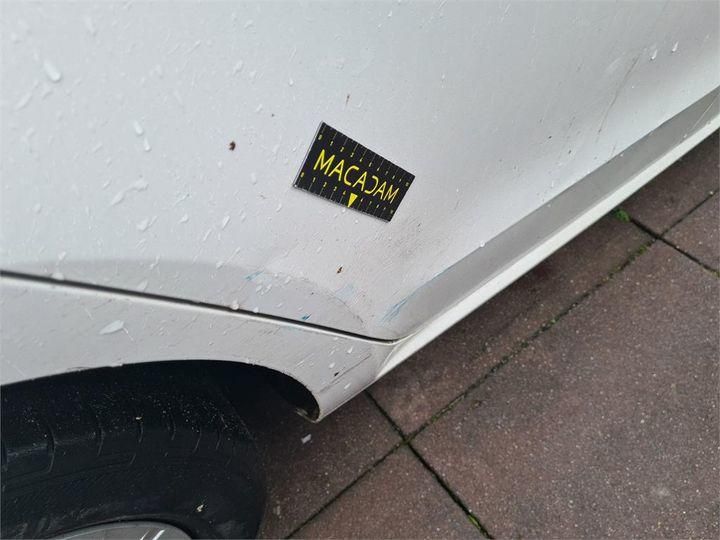 Photo 24 VIN: WVWZZZAAZHD072636 - VOLKSWAGEN UP! 