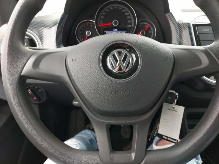 Photo 8 VIN: WVWZZZAAZHD074349 - VOLKSWAGEN UP! 