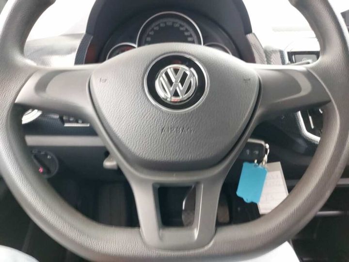 Photo 10 VIN: WVWZZZAAZHD074967 - VOLKSWAGEN UP! 