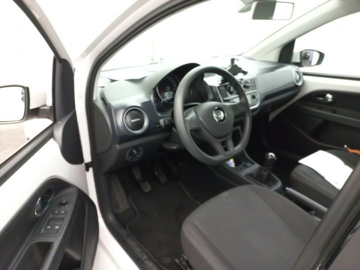 Photo 17 VIN: WVWZZZAAZHD078697 - VOLKSWAGEN UP! 