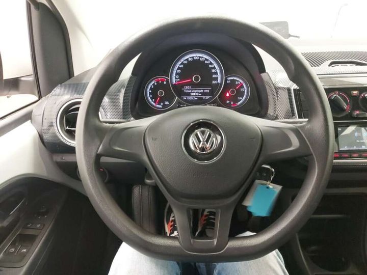 Photo 11 VIN: WVWZZZAAZHD081947 - VOLKSWAGEN UP! 