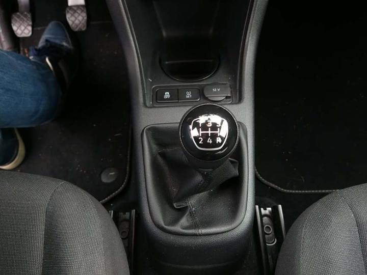 Photo 17 VIN: WVWZZZAAZHD082193 - VOLKSWAGEN UP! 