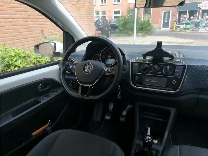 Photo 6 VIN: WVWZZZAAZJD103025 - VOLKSWAGEN UP! 