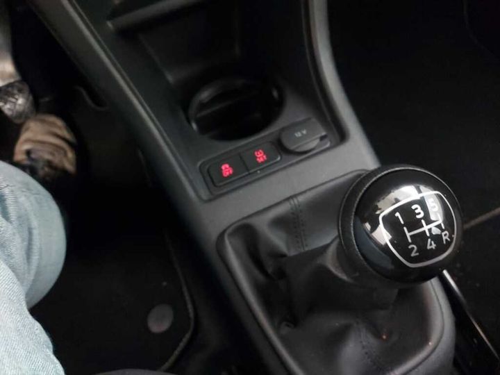 Photo 16 VIN: WVWZZZAAZJD106481 - VOLKSWAGEN UP! 