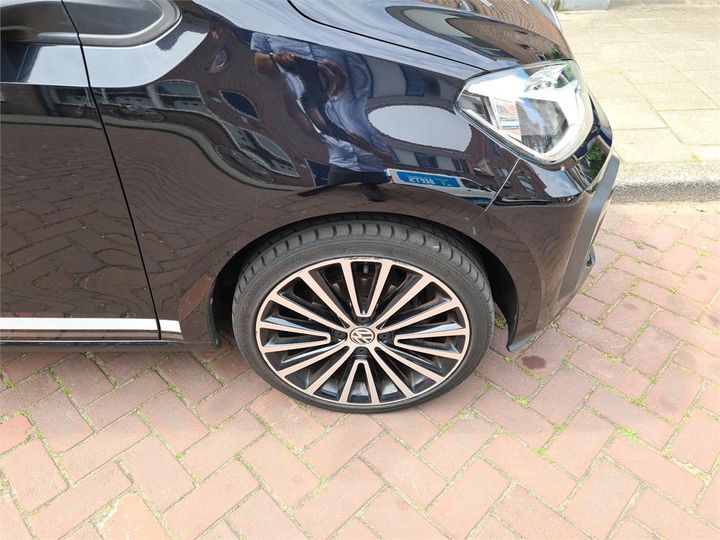 Photo 23 VIN: WVWZZZAAZJD120426 - VOLKSWAGEN UP! 