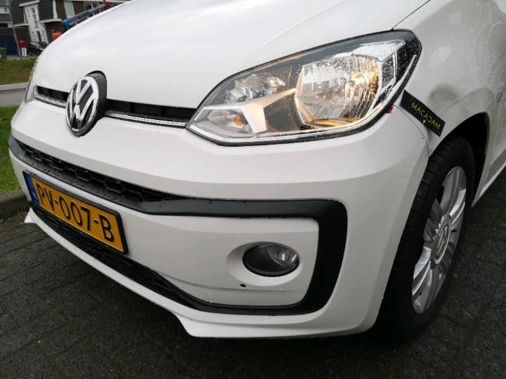 Photo 23 VIN: WVWZZZAAZJD121723 - VOLKSWAGEN UP! 