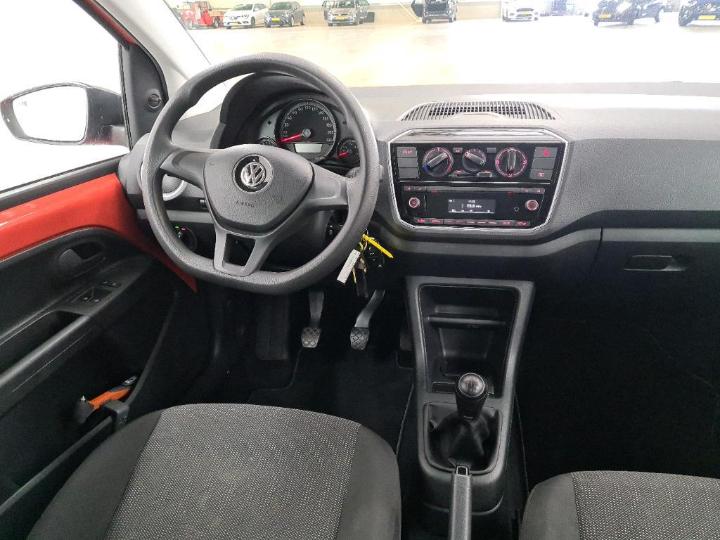 Photo 10 VIN: WVWZZZAAZJD121891 - VOLKSWAGEN UP! 