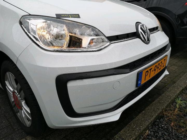 Photo 17 VIN: WVWZZZAAZJD123578 - VOLKSWAGEN UP! 