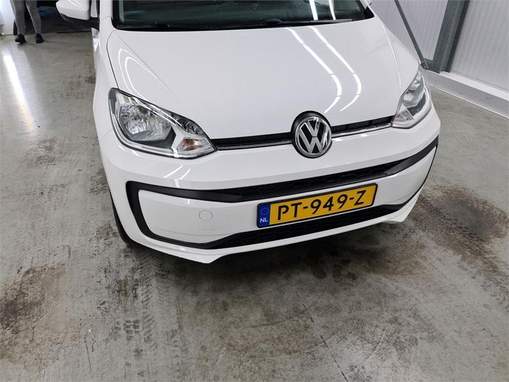 Photo 26 VIN: WVWZZZAAZJD125557 - VOLKSWAGEN UP 