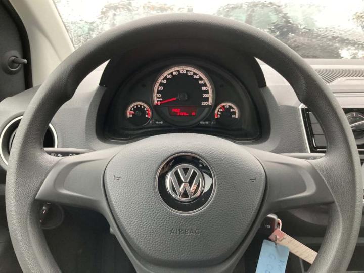 Photo 12 VIN: WVWZZZAAZJD132343 - VOLKSWAGEN UP! 