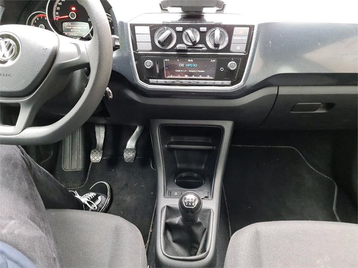 Photo 11 VIN: WVWZZZAAZJD138324 - VOLKSWAGEN UP! 