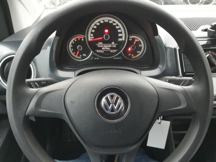 Photo 12 VIN: WVWZZZAAZJD140793 - VOLKSWAGEN UP! 