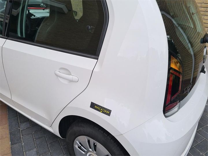 Photo 19 VIN: WVWZZZAAZJD143304 - VOLKSWAGEN UP! 