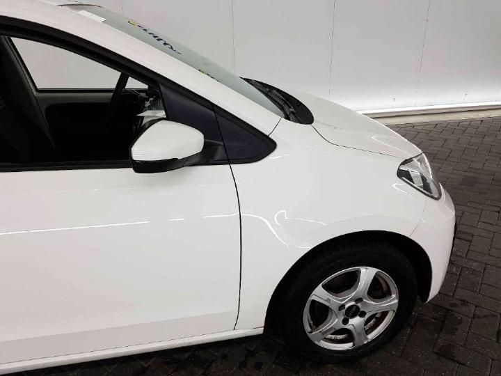 Photo 16 VIN: WVWZZZAAZJD148346 - VOLKSWAGEN UP! 