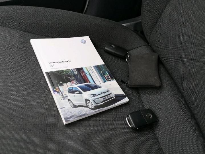 Photo 12 VIN: WVWZZZAAZJD152783 - VOLKSWAGEN UP! 