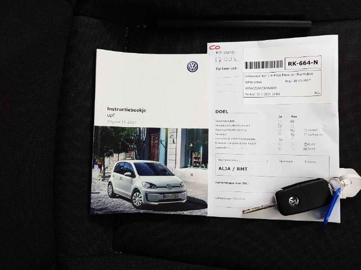 Photo 16 VIN: WVWZZZAAZJD153016 - VOLKSWAGEN UP! 