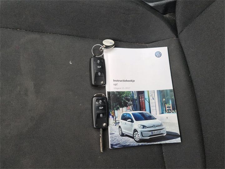 Photo 13 VIN: WVWZZZAAZJD154244 - VOLKSWAGEN UP! 