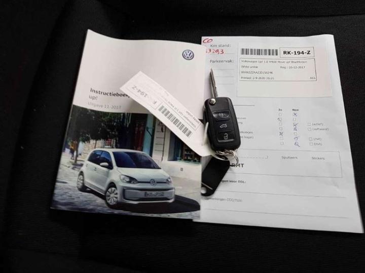 Photo 17 VIN: WVWZZZAAZJD156246 - VOLKSWAGEN UP! 