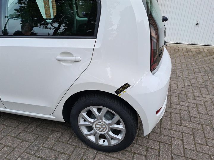 Photo 16 VIN: WVWZZZAAZJD161726 - VOLKSWAGEN UP! 