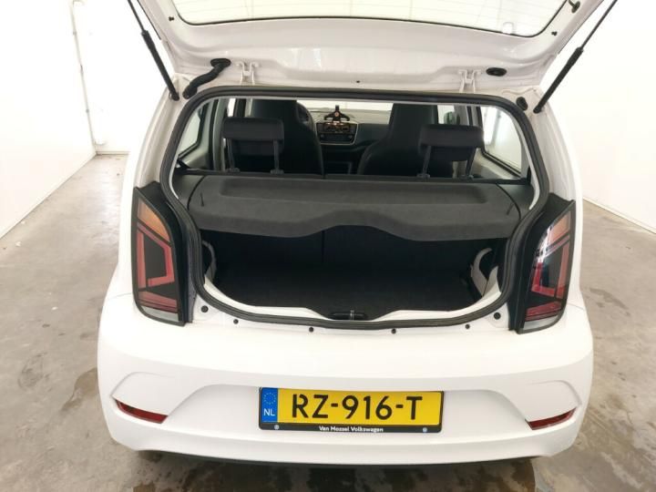 Photo 18 VIN: WVWZZZAAZJD161841 - VOLKSWAGEN UP! 