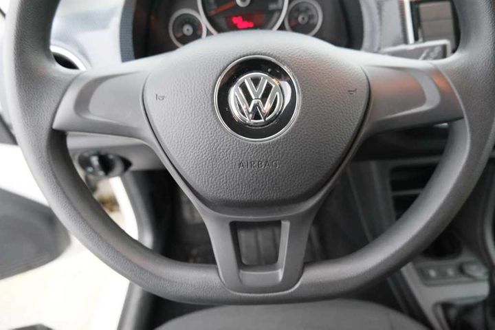 Photo 16 VIN: WVWZZZAAZJD167737 - VOLKSWAGEN UP! 