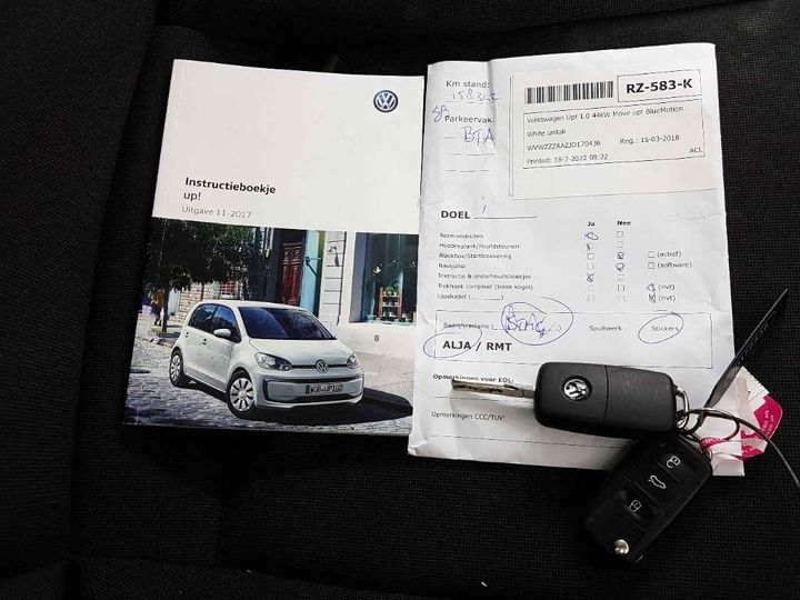 Photo 14 VIN: WVWZZZAAZJD170436 - VOLKSWAGEN UP! 