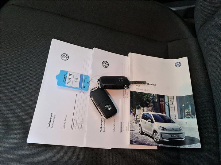 Photo 11 VIN: WVWZZZAAZJD171210 - VOLKSWAGEN UP! 