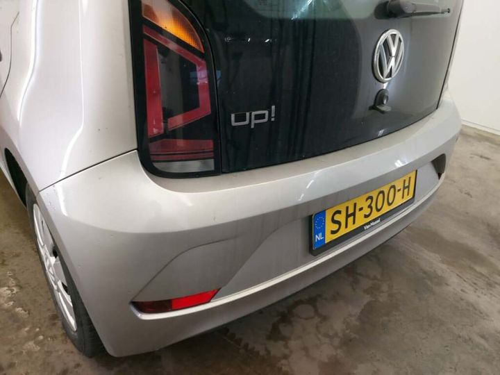 Photo 10 VIN: WVWZZZAAZJD174517 - VOLKSWAGEN UP! 