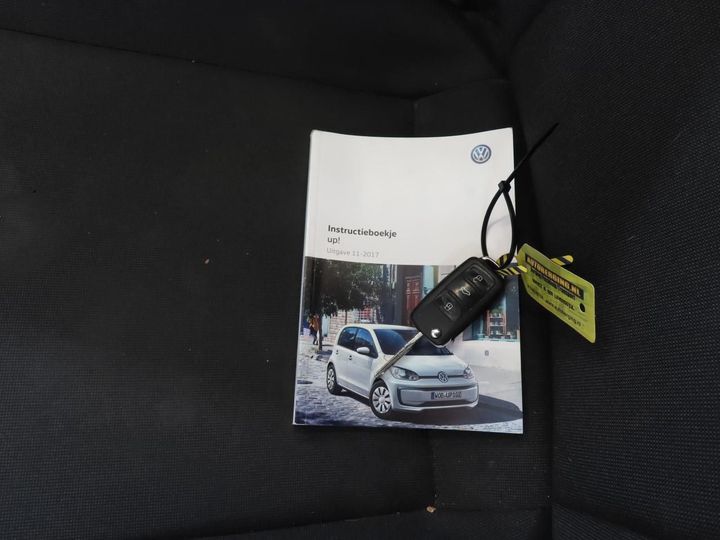 Photo 12 VIN: WVWZZZAAZJD175238 - VOLKSWAGEN UP! 