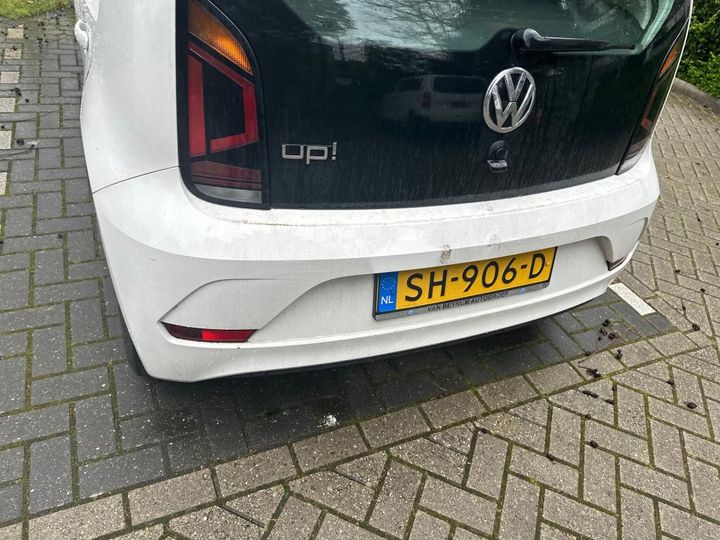 Photo 19 VIN: WVWZZZAAZJD177737 - VW UP! 