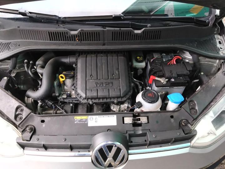 Photo 16 VIN: WVWZZZAAZJD177932 - VOLKSWAGEN UP! 