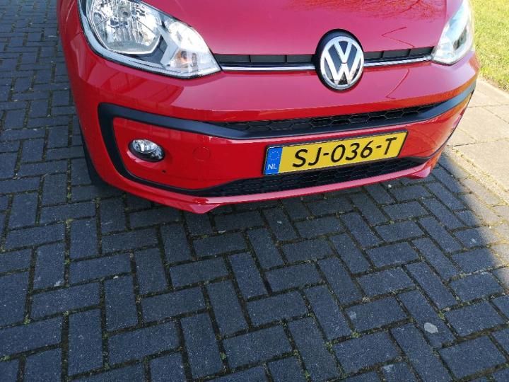 Photo 17 VIN: WVWZZZAAZJD180868 - VOLKSWAGEN UP! 