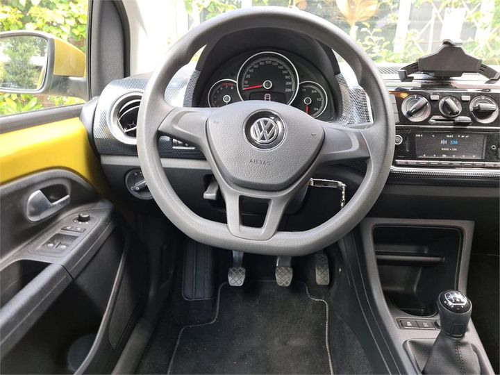 Photo 6 VIN: WVWZZZAAZJD184040 - VOLKSWAGEN UP! 