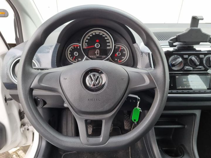 Photo 13 VIN: WVWZZZAAZJD185802 - VOLKSWAGEN UP! 