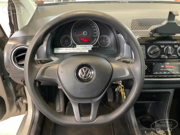 Photo 5 VIN: WVWZZZAAZJD187200 - VOLKSWAGEN UP! HATCHBACK 