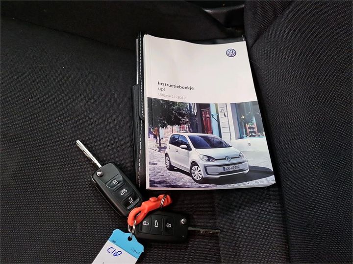 Photo 12 VIN: WVWZZZAAZJD187439 - VOLKSWAGEN UP! 