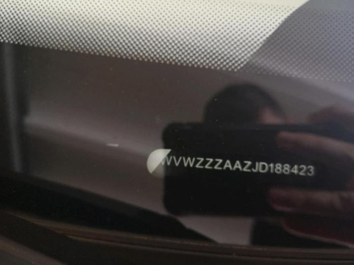 Photo 10 VIN: WVWZZZAAZJD188423 - VOLKSWAGEN UP! 