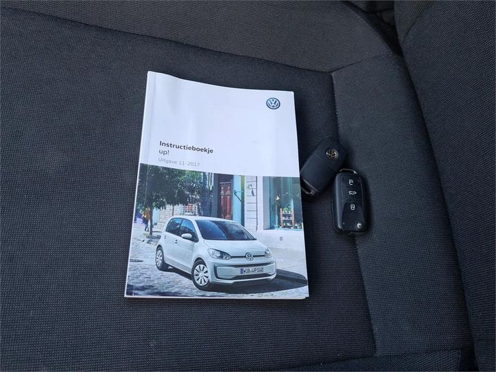 Photo 13 VIN: WVWZZZAAZJD190503 - VOLKSWAGEN UP! 