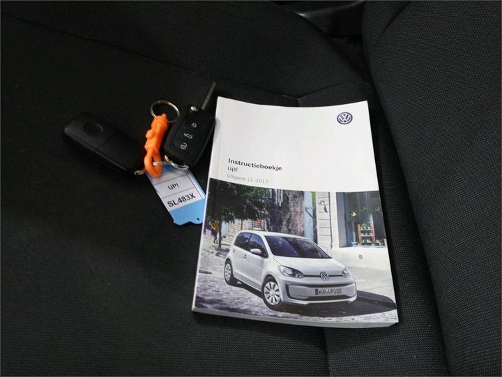 Photo 12 VIN: WVWZZZAAZJD191750 - VOLKSWAGEN UP! 