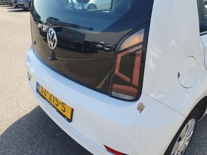 Photo 12 VIN: WVWZZZAAZJD203550 - VOLKSWAGEN UP! 