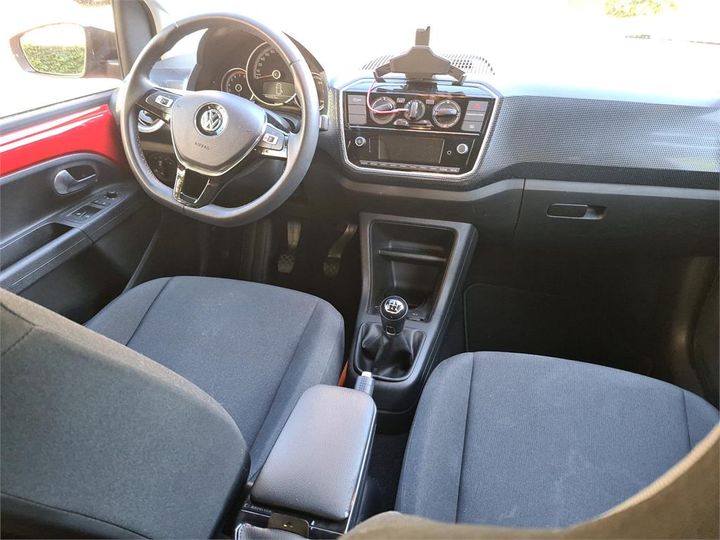 Photo 6 VIN: WVWZZZAAZJD207033 - VOLKSWAGEN UP! 