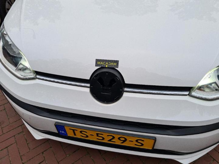 Photo 15 VIN: WVWZZZAAZJD207952 - VOLKSWAGEN UP! 