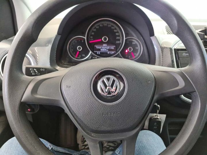 Photo 13 VIN: WVWZZZAAZJD213774 - VOLKSWAGEN UP! 