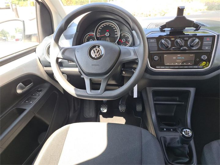 Photo 6 VIN: WVWZZZAAZJD219239 - VOLKSWAGEN UP! 