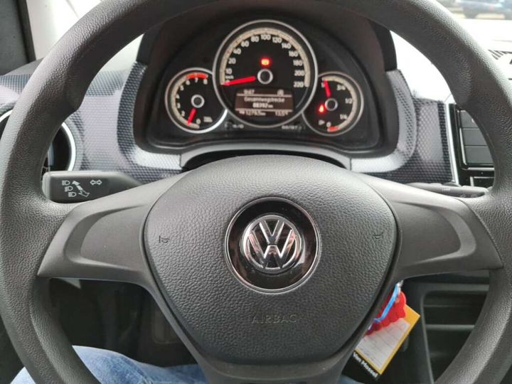 Photo 11 VIN: WVWZZZAAZJD219795 - VOLKSWAGEN UP! 