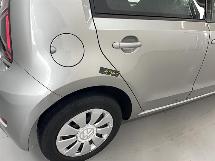 Photo 23 VIN: WVWZZZAAZJD222067 - VOLKSWAGEN UP! 